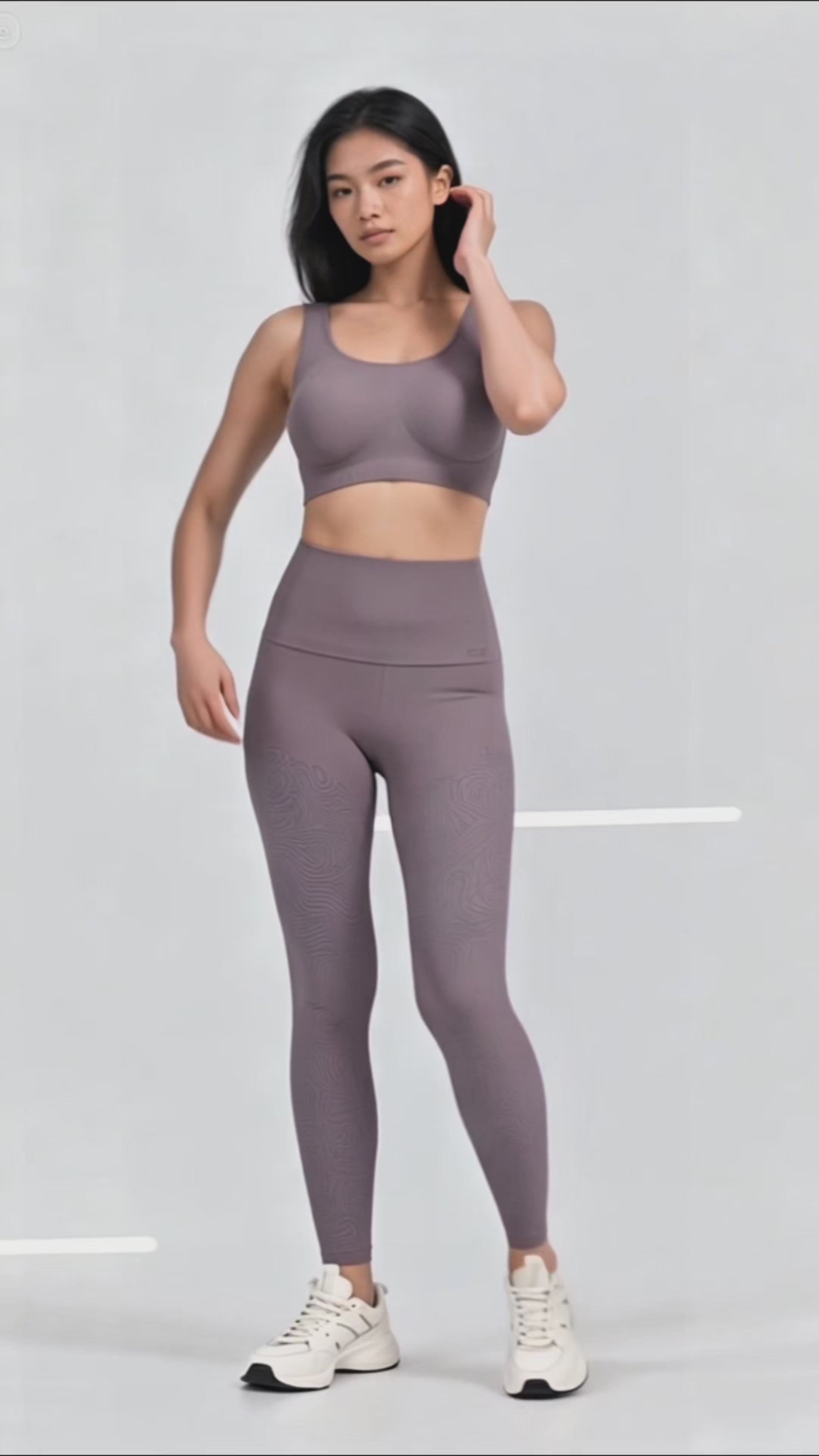 Video-Liorah High-Performance Sports Bra in action - workout lifestyle image